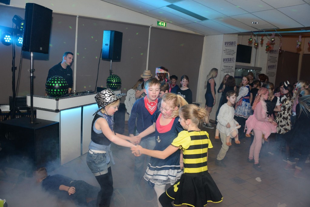 ../Images/Jeugddisco Beestenboel 240.jpg